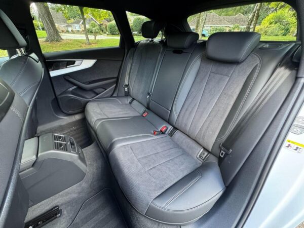 2022 Audi A4 Avant S Line 35 TDI MHEV S-A