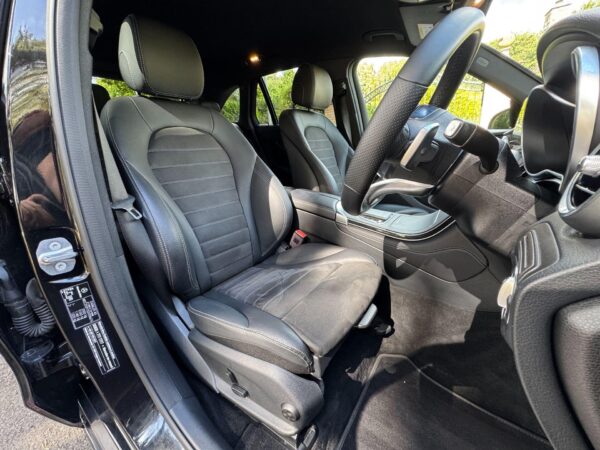 2019 Mercedes-Benz GLC 220 D 4Matic AMG Line Auto