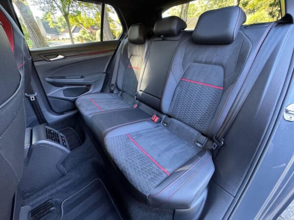 2021 Volkswagen Golf Clubsport GTI TSI S-A