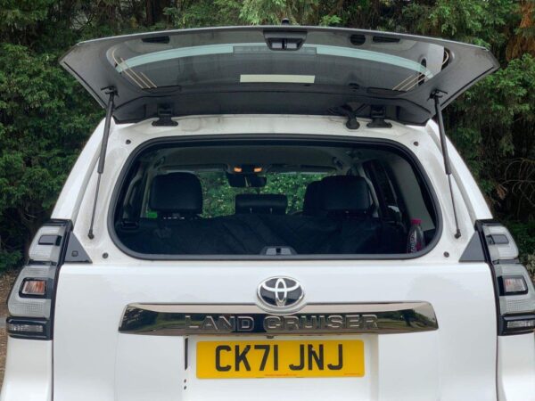 2021 TOYOTA LAND CRUISER D-4D INVINCIBLE
