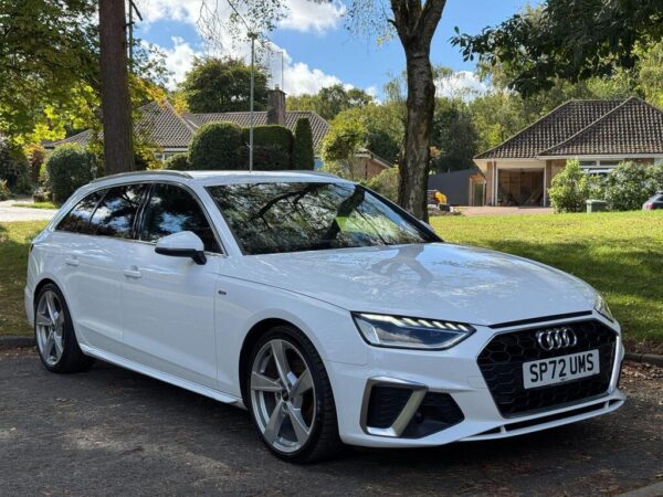 2022 Audi A4 Avant S Line 35 TDI MHEV S-A