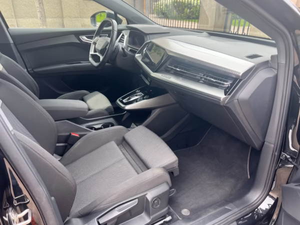 €9210 - 2022 Audi Q4 e-Tron 35