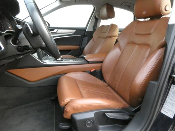 €6950 - 2019 Audi A6 Lim. 40 TDI Design