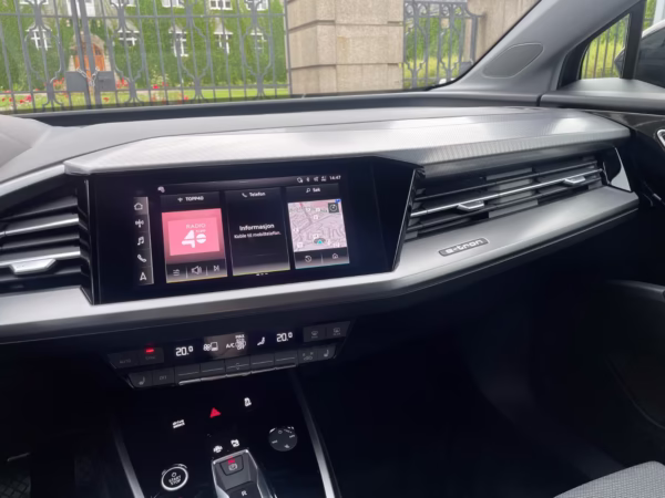 €9210 - 2022 Audi Q4 e-Tron 35